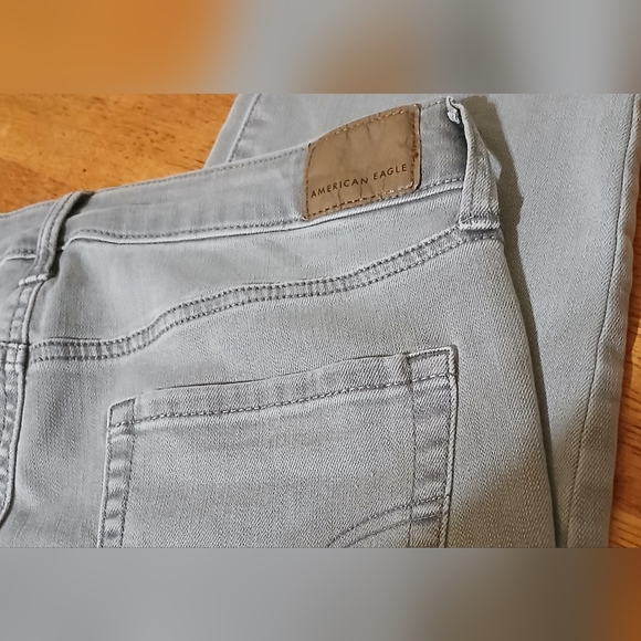 AMERICAN‎ EAGLE Gray Women's Hi Rise Jeggings Super Stretch Jeans Size 8 - Picture 3 of 7